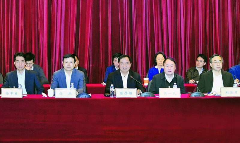 【方圓信息快訊】三大運營商定調2018工作方向，新年新氣象